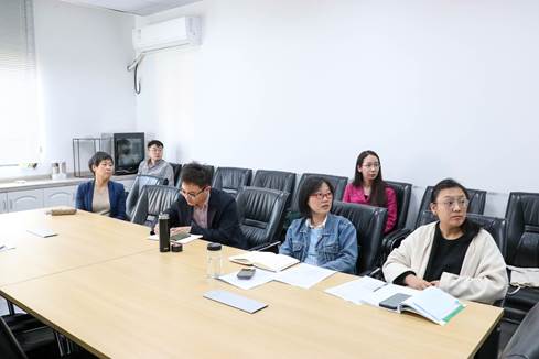 说明: G:\#1 材纺捆绑调教
-公共\1 材料工程系工作日志\3 基层教学组织\2022-2023-2\聘课照片\4.26 教师竞课\20230426-IMG_1529.jpg